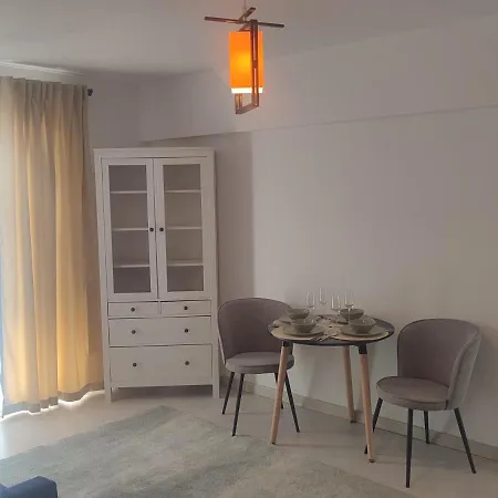 Apartamento The Moon Bucarest