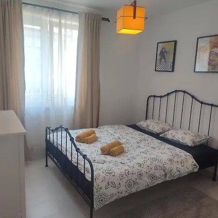 Apartman The Moon Bukarest