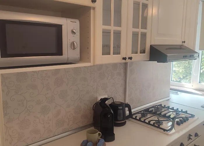 The Moon ブカレスト